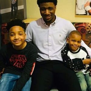 Meet your Posher, Jonathan